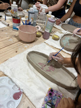 Load image into Gallery viewer, סדנת קרמיקה עבודת יד