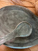 Load image into Gallery viewer, סט מגש וכפות מקרמיקה | BOTANICA OVAL SET